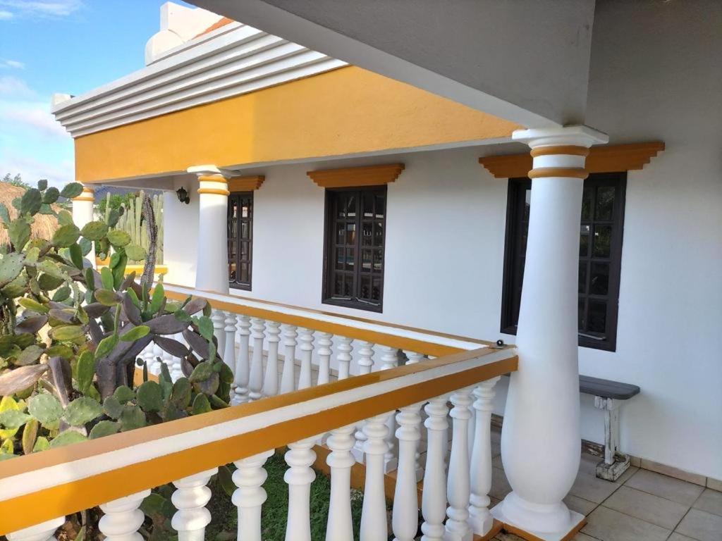 Landhuis Belnem Bonaire Kralendijk  Bagian luar foto